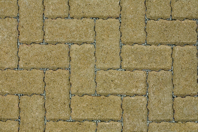 Permeable Block Paving Driveline Priora - 1. Buff